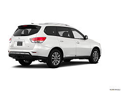 Thumbnail image of 2015 Nissan Pathfinder at Action Nissan