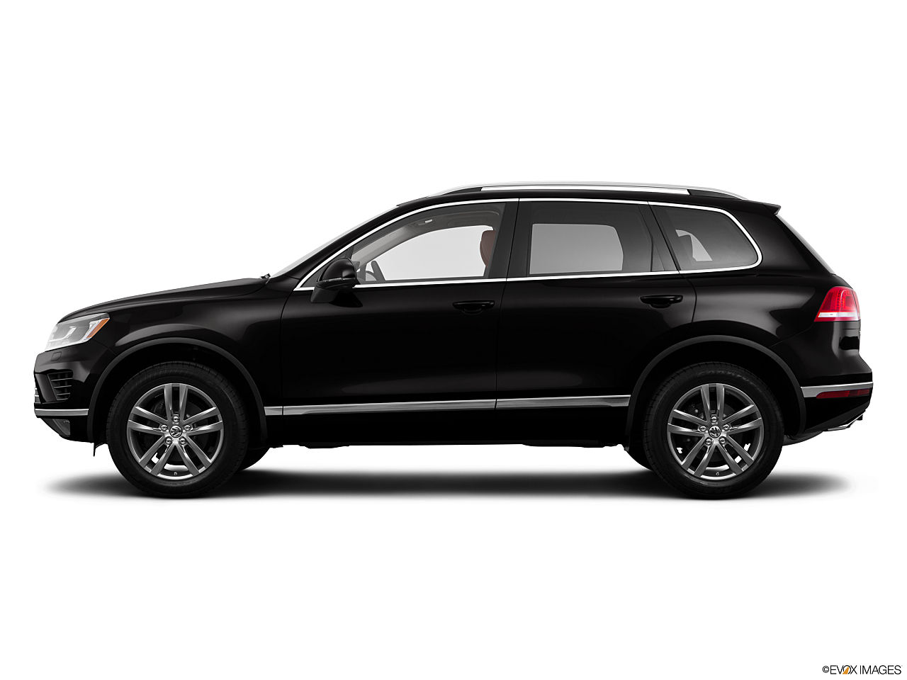 Image of 2015 Volkswagen Touareg TDI Executive