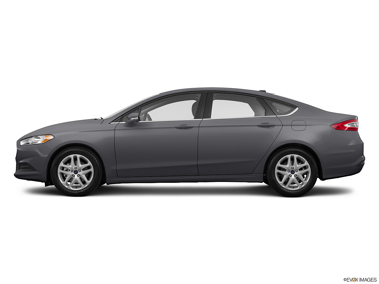 Image of 2016 Ford Fusion SE