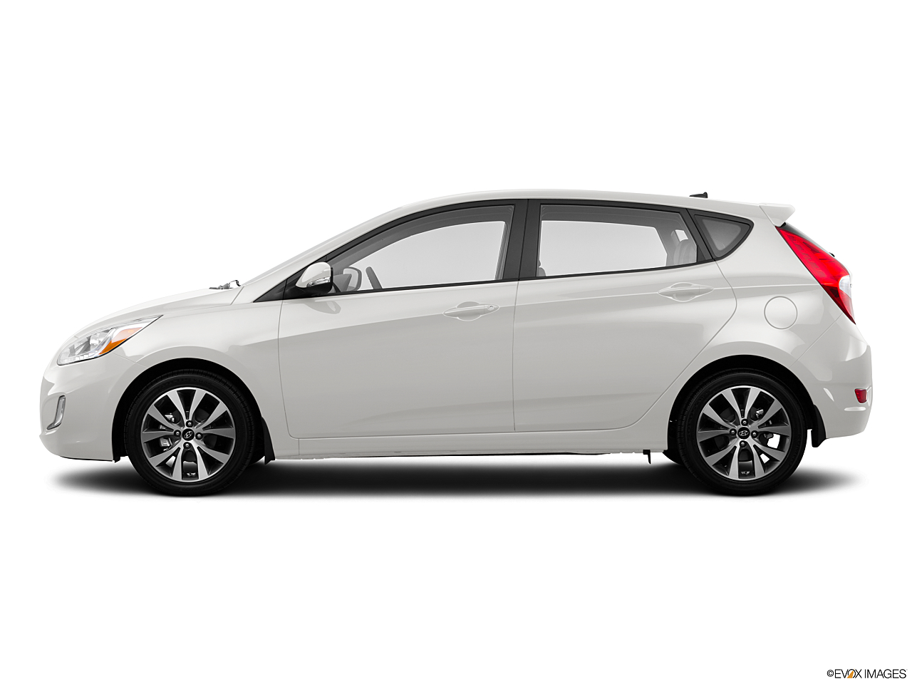 Image of 2016 Hyundai ACCENT Sport