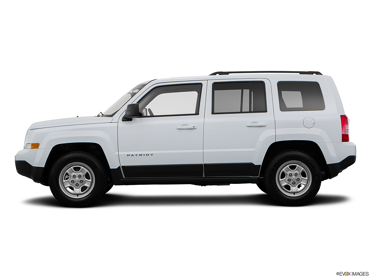 Image of 2016 Jeep Patriot Latitude