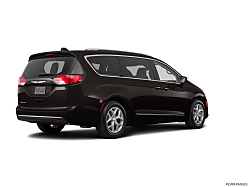 Thumbnail image of 2017 Chrysler Pacifica at Hallmark Hyundai Hendersonville