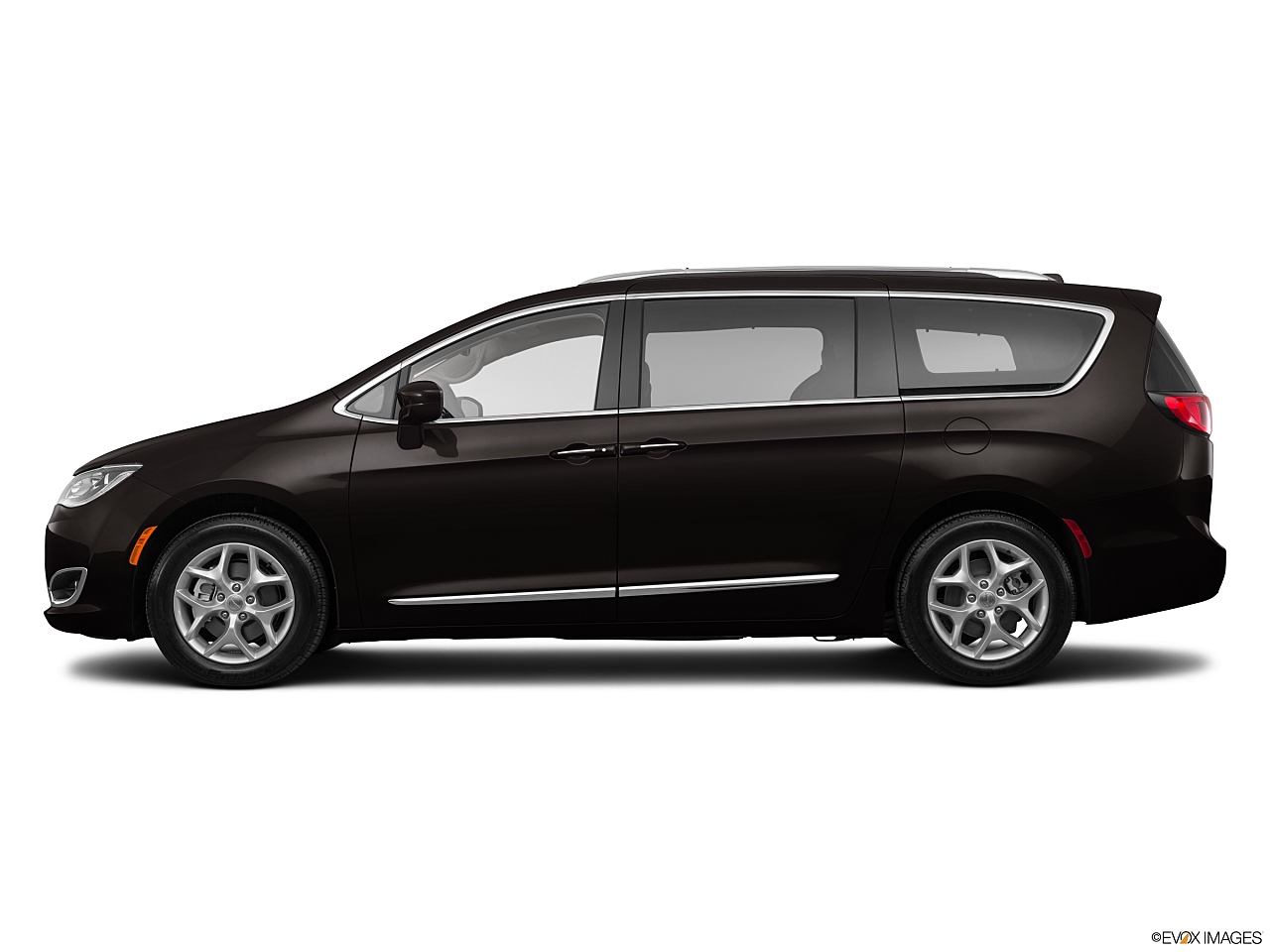 Image of 2017 Chrysler Pacifica LX