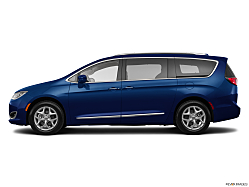 Thumbnail image of 2017 Chrysler Pacifica at Hallmark Hyundai Hendersonville