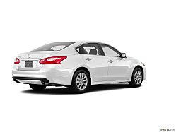 Thumbnail image of 2017 Nissan Altima at Hendrick Volkswagen Of Frisco