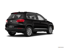 Thumbnail image of 2017 Volkswagen Tiguan at Hendrick Volkswagen Of Frisco