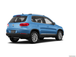Thumbnail image of 2017 Volkswagen Tiguan at Hendrick Volkswagen Of Frisco