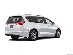Thumbnail image of 2018 Chrysler Pacifica at Hallmark Hyundai Hendersonville