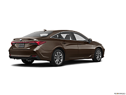 Thumbnail image of 2019 Toyota Avalon Hybrid at Westbury Toyota Scion