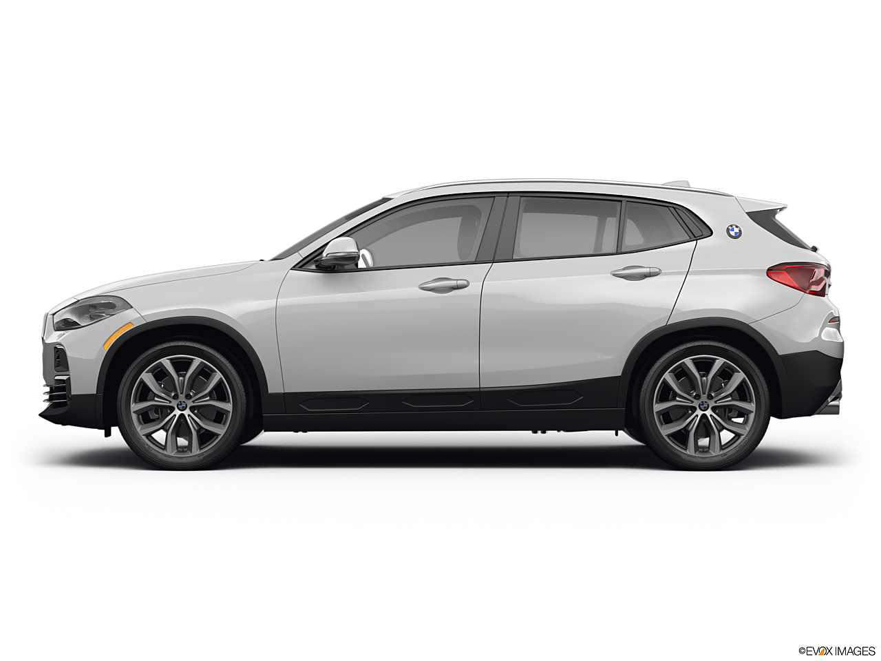 Image of 2022 BMW X2 xDrive28i