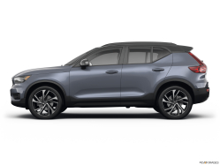 Thumbnail image of 2022 Volvo XC40 at Glen Cove Volvo