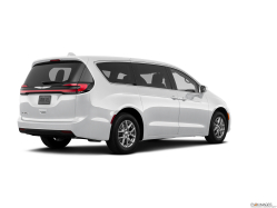 Thumbnail image of 2023 Chrysler Pacifica at Bill Volz's Westchester Auto Corp