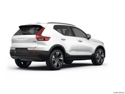 Thumbnail image of 2023 Volvo XC40 at Empire Volvo Cars of Smithtown