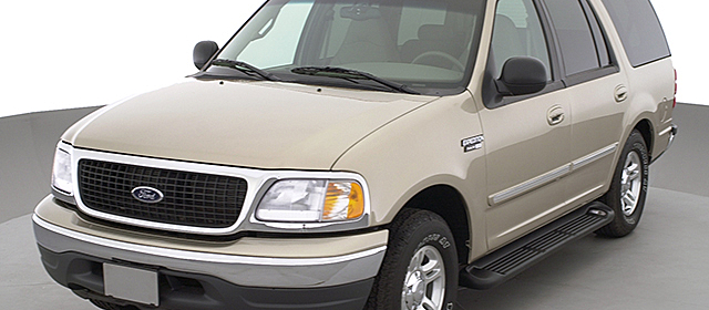 2000 Ford Expedition XLT at York Truck Center
