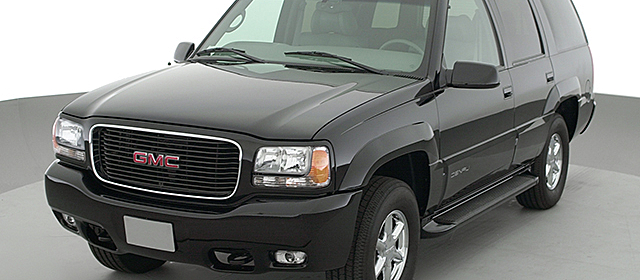 2000 GMC Yukon Denali at Auto Pro, Inc