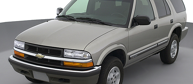 2001 Chevrolet Blazer LS at Paradise Motors