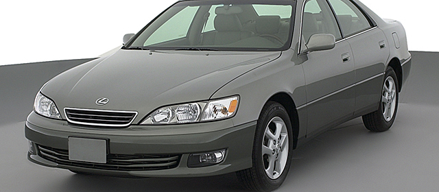 2001 Lexus ES 300 Base at Pirate Auto Sales