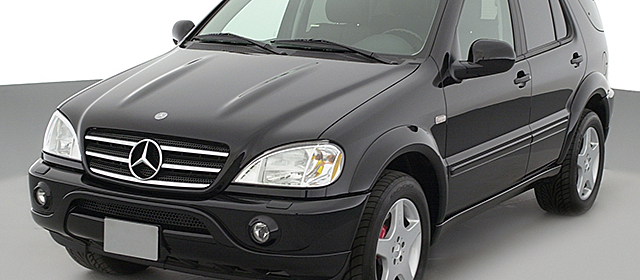 2001 Mercedes-Benz M-Class ML 320 at Signature Automotive, LLC