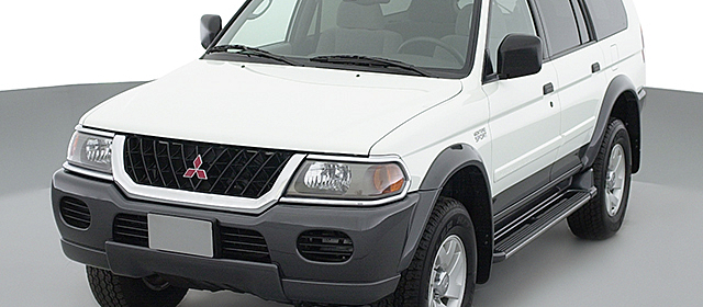 2001 Mitsubishi Montero Sport XLS at Biscoe Autos