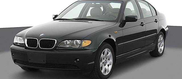 2002 BMW 3 Series 325i at Rock Hill Public Auction