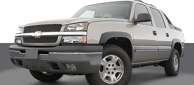 2003 Chevrolet Avalanche 1500 at Rock Hill Public Auction