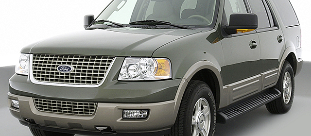 2003 Ford Expedition XLT at Dunn's Auto Sales