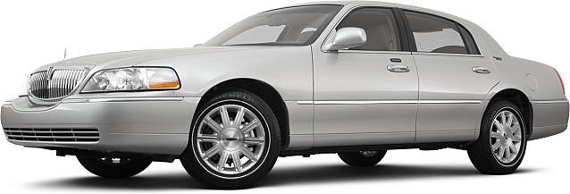 2011 Lincoln Town Car Signature Limited at Murphy Motor Co