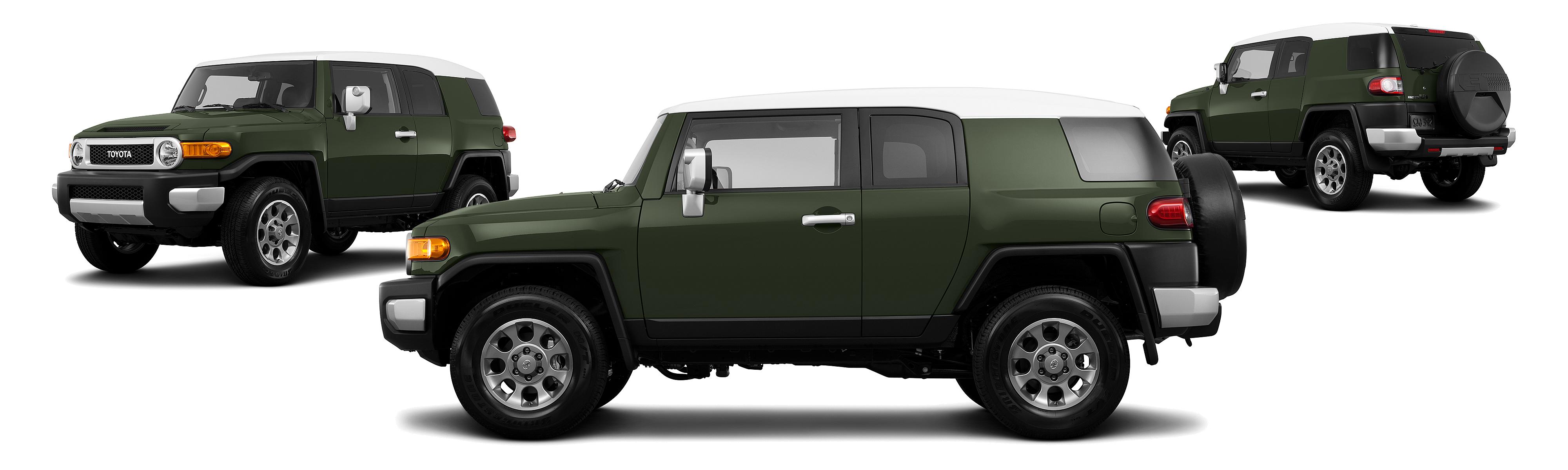 Image of 2013 Toyota FJ Cruiser 4x2 4dr SUV
